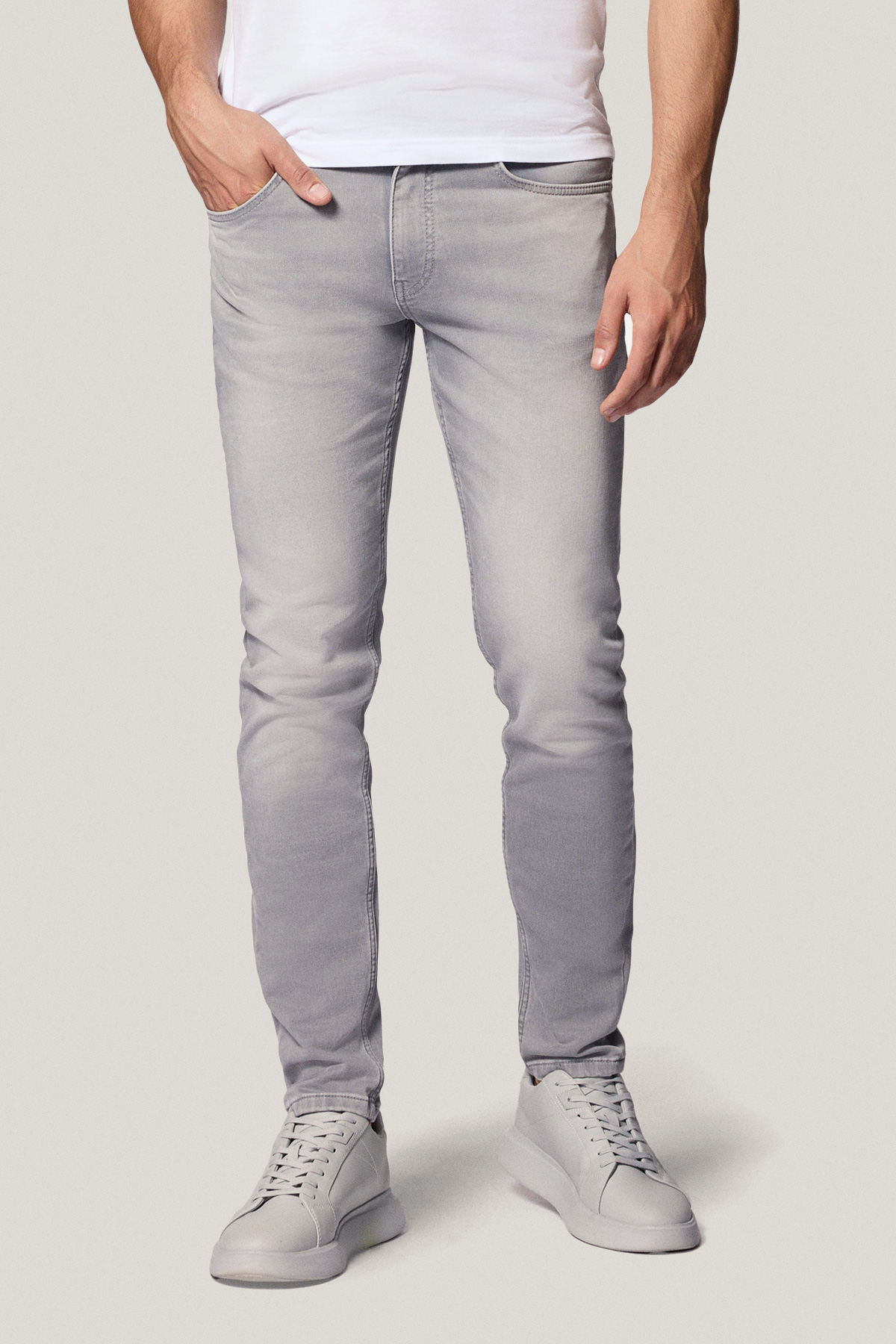 Jeansy Szare Slim Fit PM7