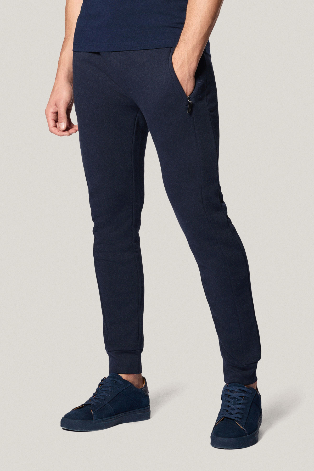 Spodnie Dresowe Granatowe z Haftem z Bawełną PM4