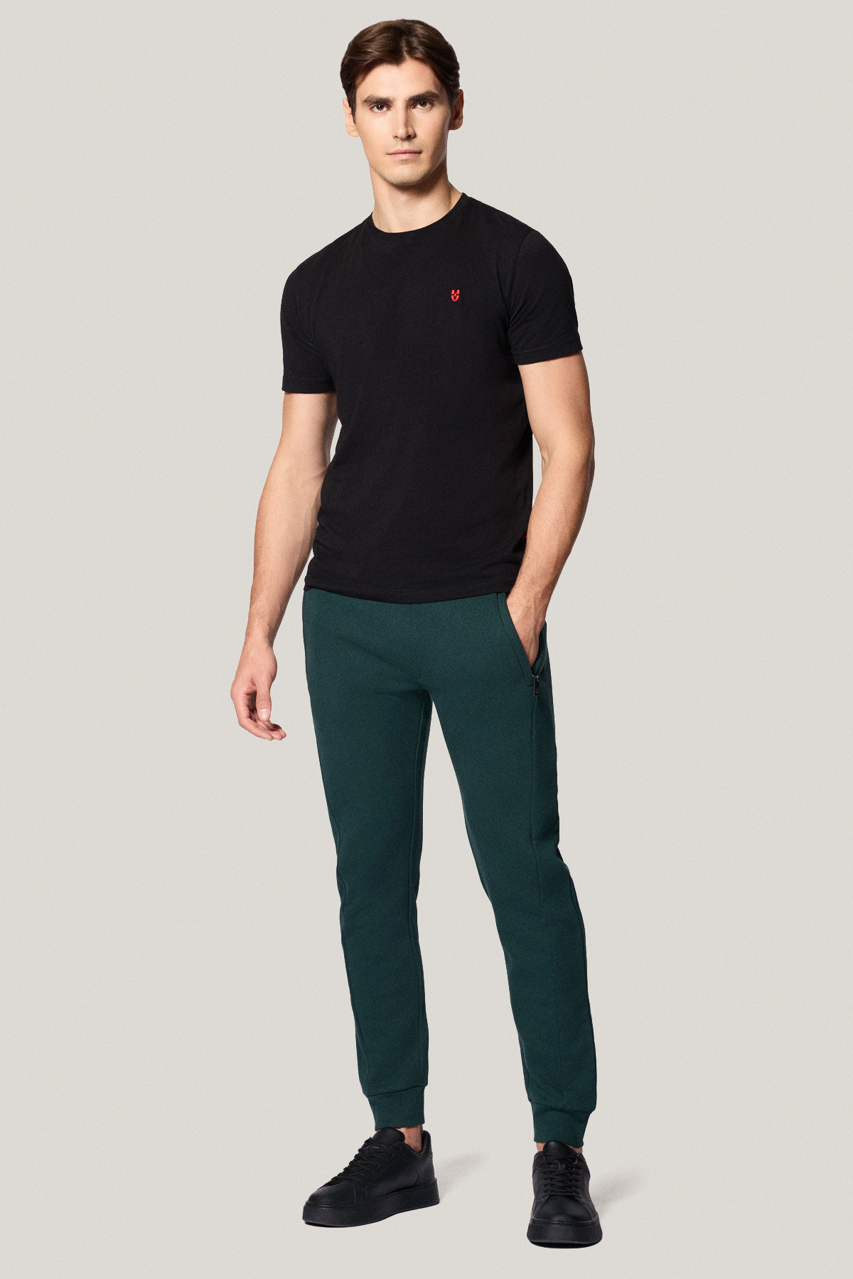 Spodnie Dresowe Zielone z Haftem z Bawełną PM4