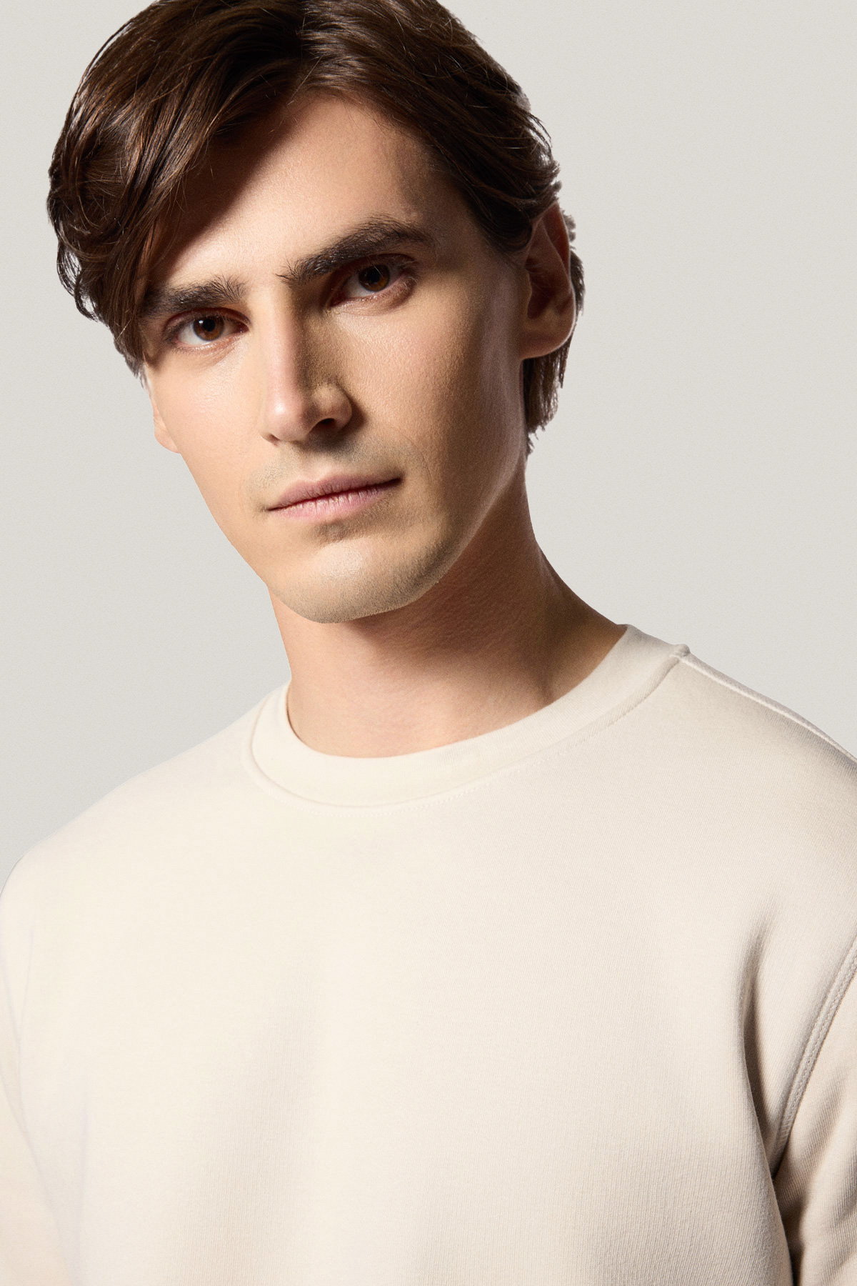 Bluza Nierozpinana Bez Kaptura Jasnobeżowa PM13