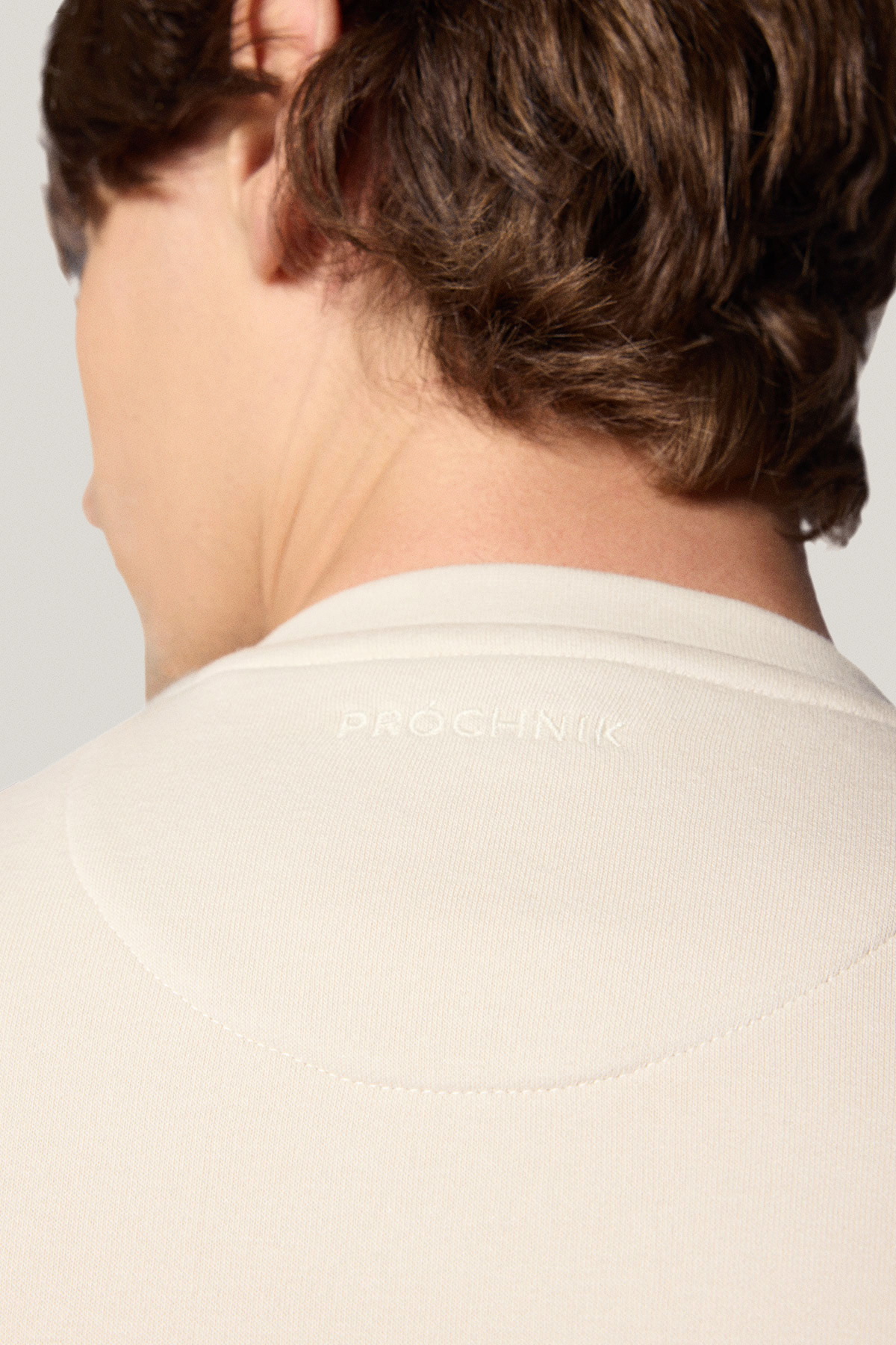 Bluza Nierozpinana Bez Kaptura Jasnobeżowa PM13