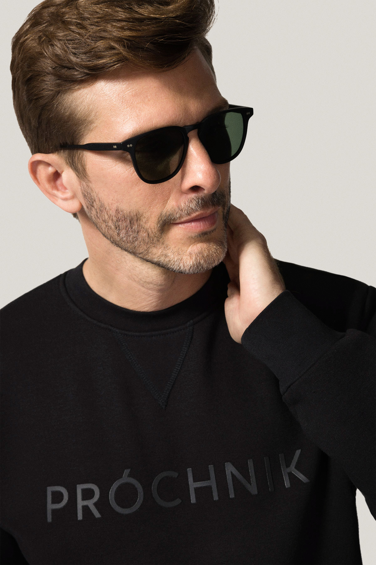 Bluza Nierozpinana Bez Kaptura Czarna z Nadrukiem PM6