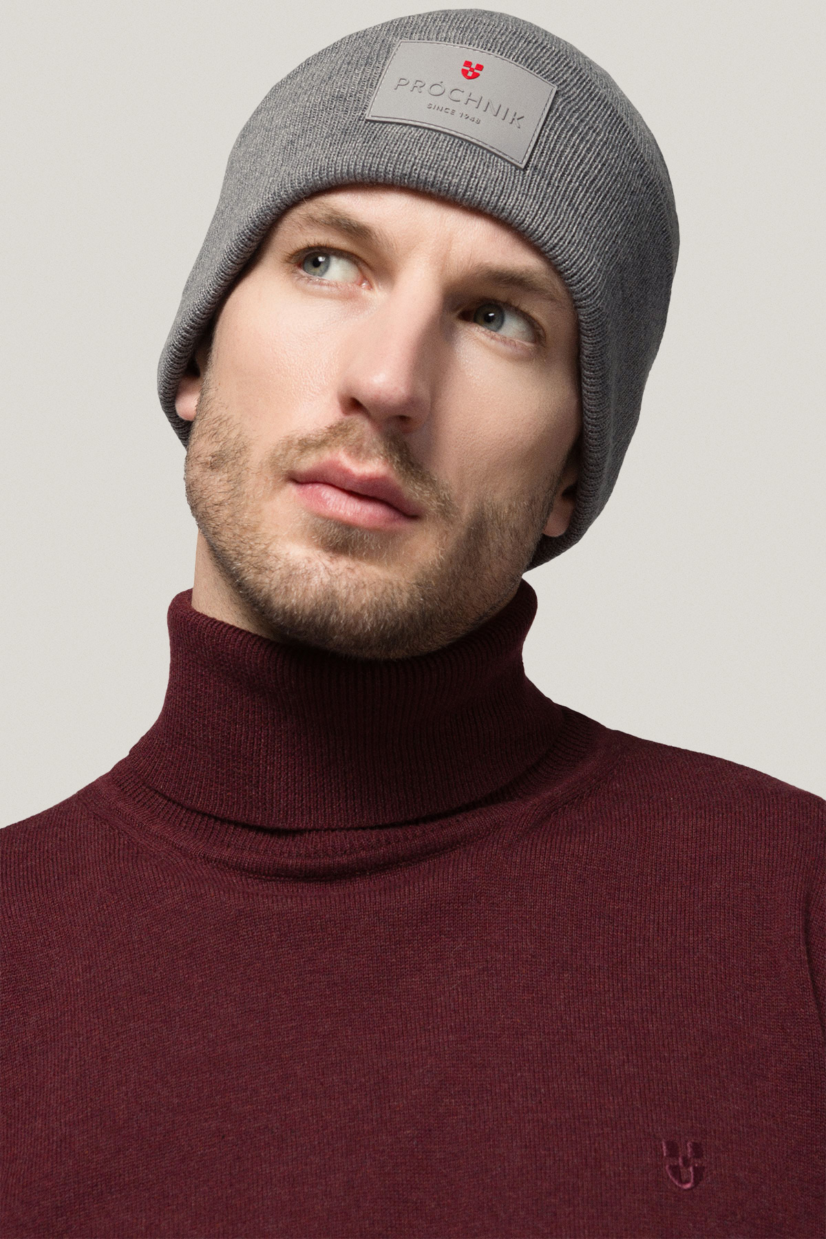 Czapka Szara z Prążkowanej Dzianiny PM1