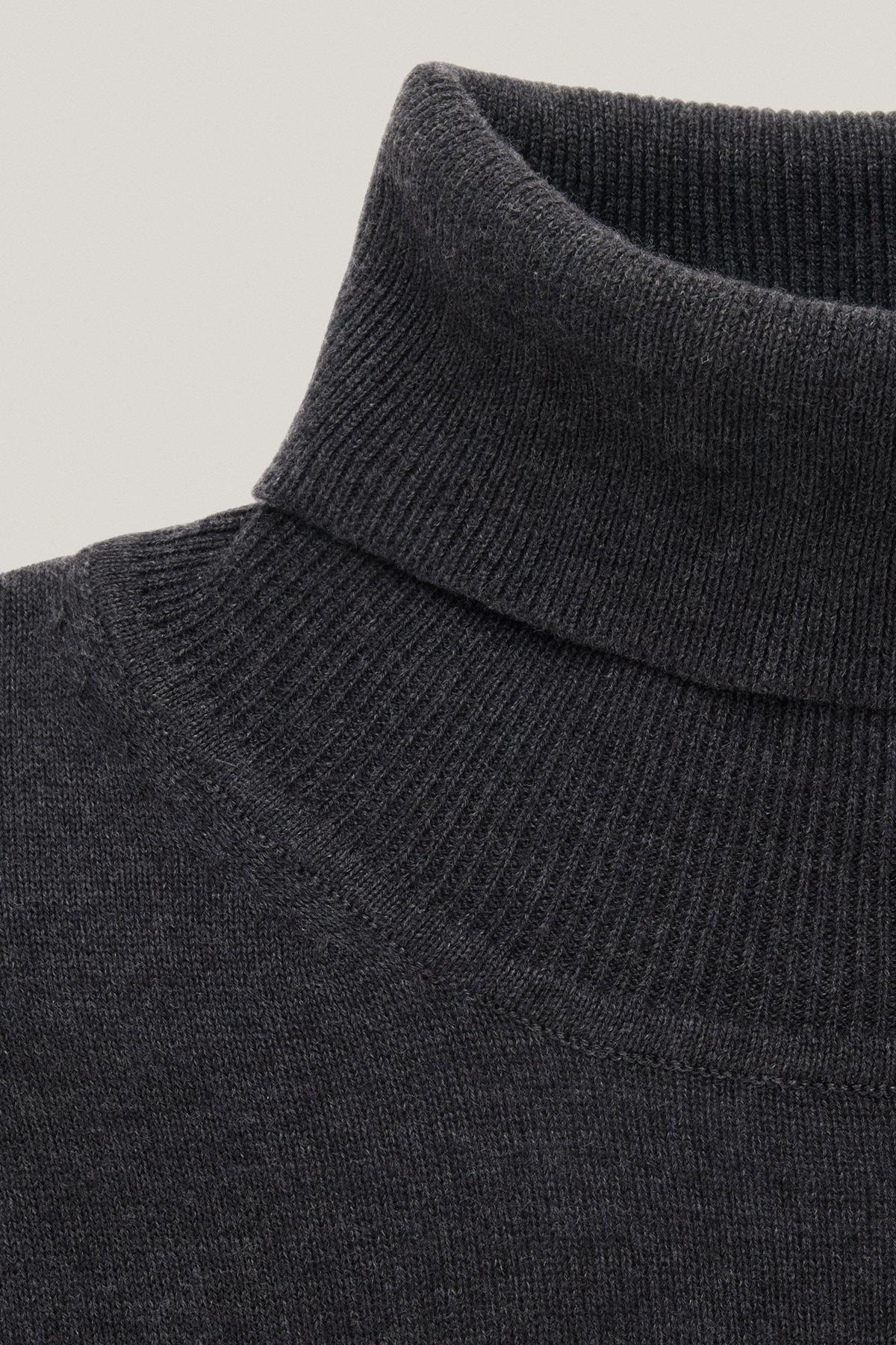 Golf z Bawełną Gładki Grafitowy PM4