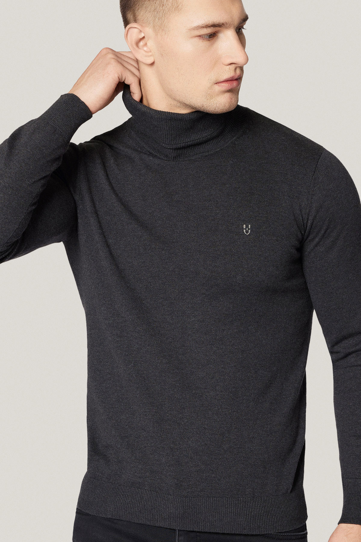 Golf z Bawełną Gładki Grafitowy PM4