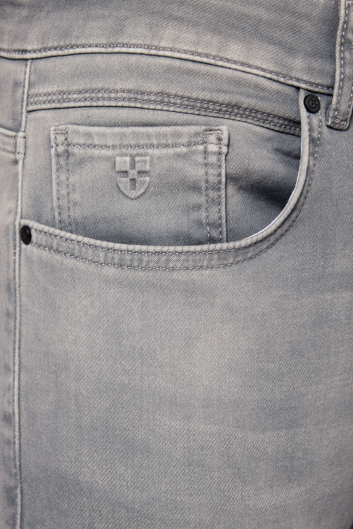 Jeansy Szare Slim Fit PM9