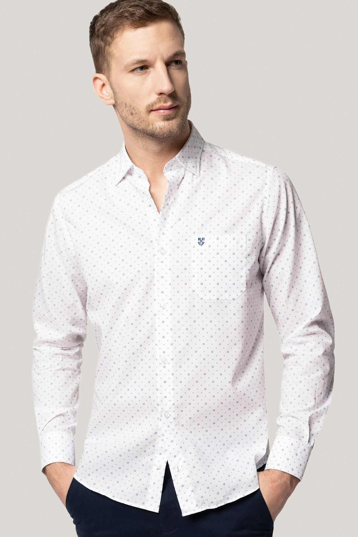 Koszula Biała z Bawełny z Długim Rękawem z Mikrowzorem PM18