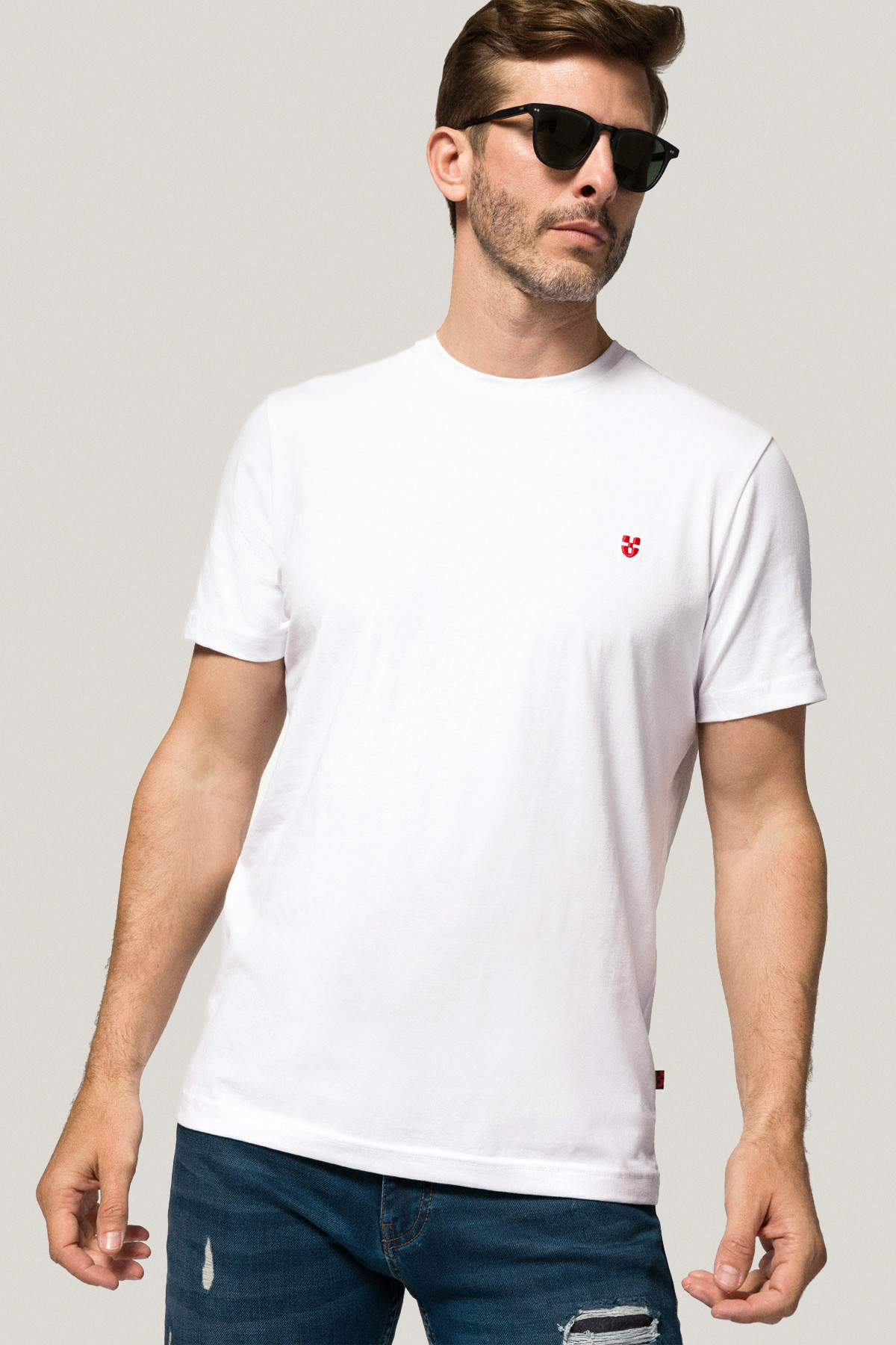 T-shirt Biały z Haftem Bawełniany PM2