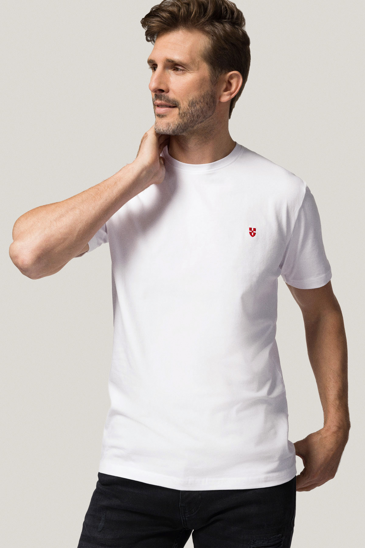 T-shirt Biały z Haftem i Nadrukiem Bawełniany PM3