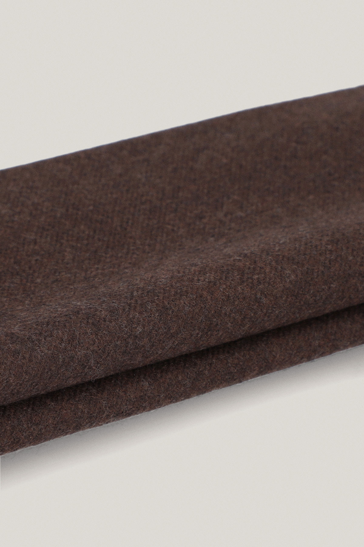 Szal Gładki Brązowy PM23