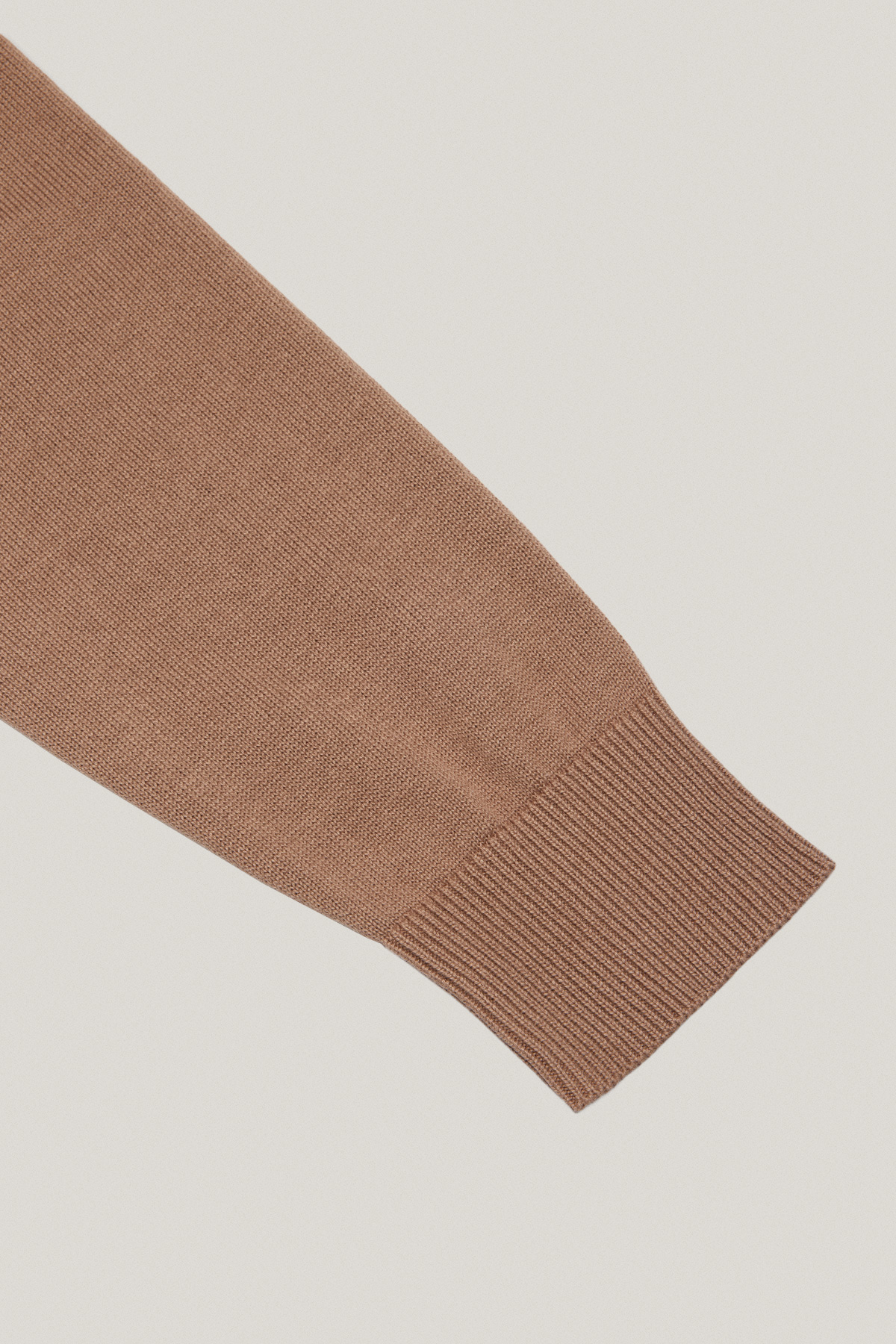 Sweter Beżowy Bawełniany V-neck PM6