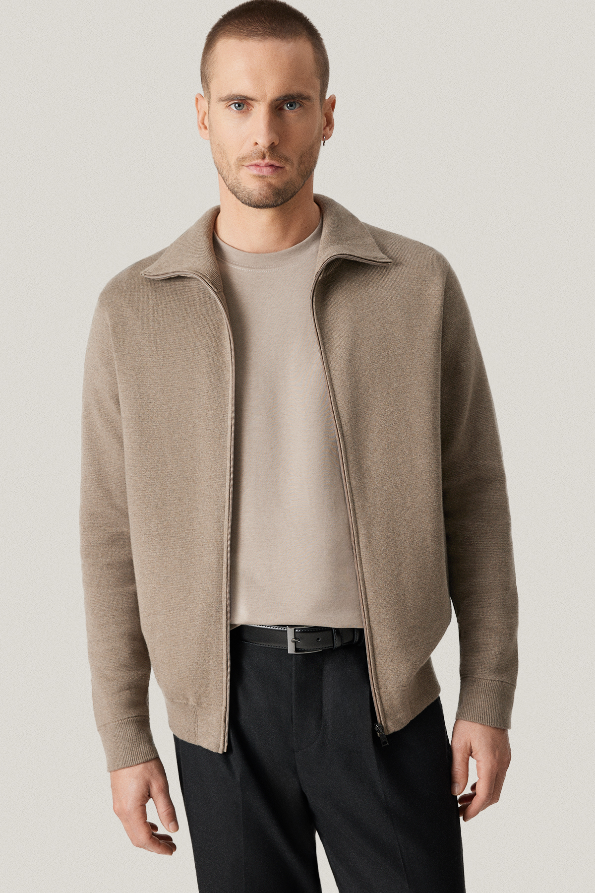 Sweter Beżowy Bawełniany Rozpinany PM18