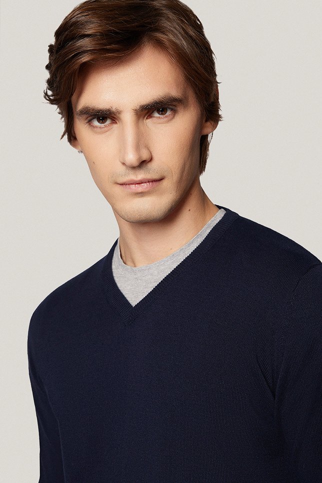 Sweter Granatowy Bawełniany V-neck PM7