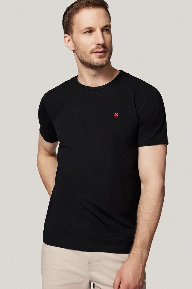 T-shirt Czarny z Haftem Bawełniany PM5