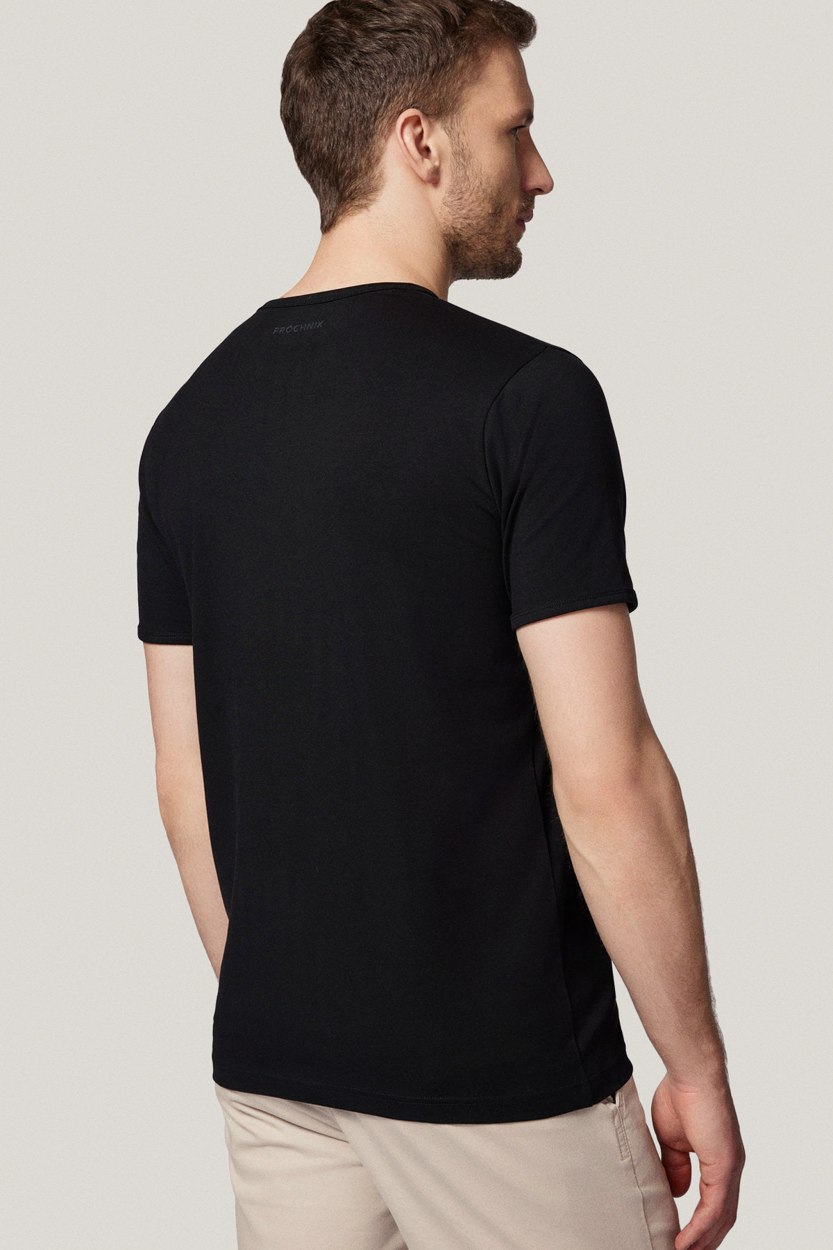 T-shirt Czarny z Haftem Bawełniany PM5